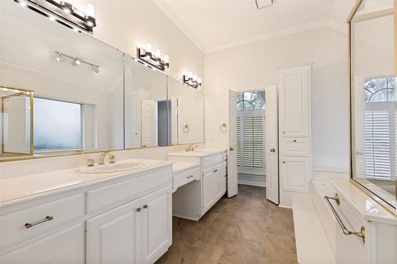 2721 Gold Rush Lane, Carrollton TX 75007 - Photo 19