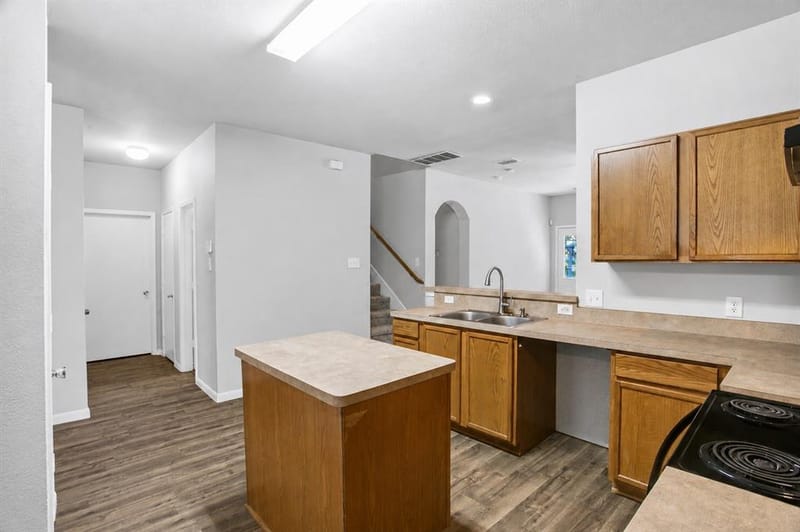 1769 Ironworks Drive, Dallas TX 75253 - Photo 6