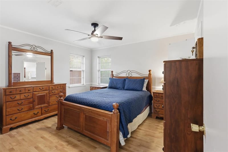 6104 Cliffside Drive, Edgecliff Village TX 76134 - Photo 17