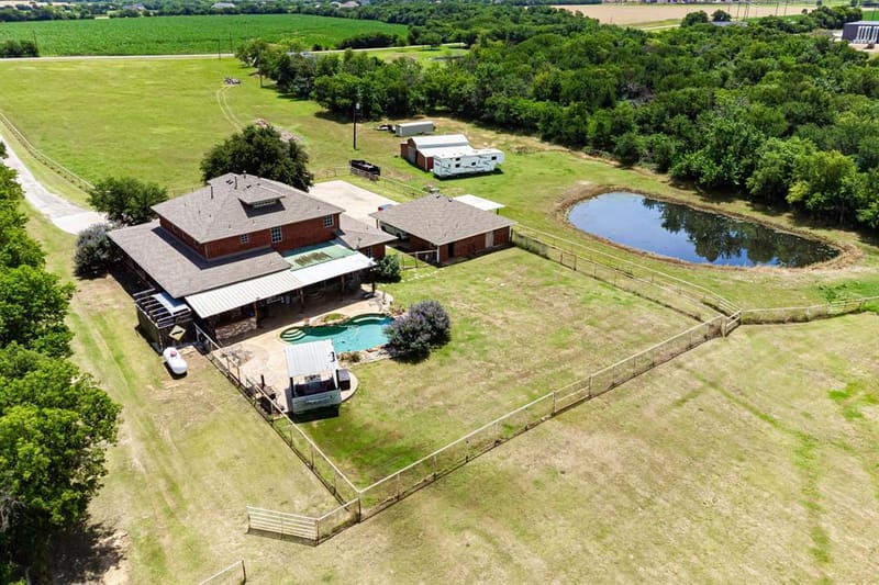 10989 County Road 59, Celina TX 75009 - Photo 6