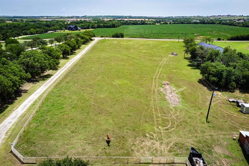 10989 County Road 59, Celina TX 75009 - Photo 5