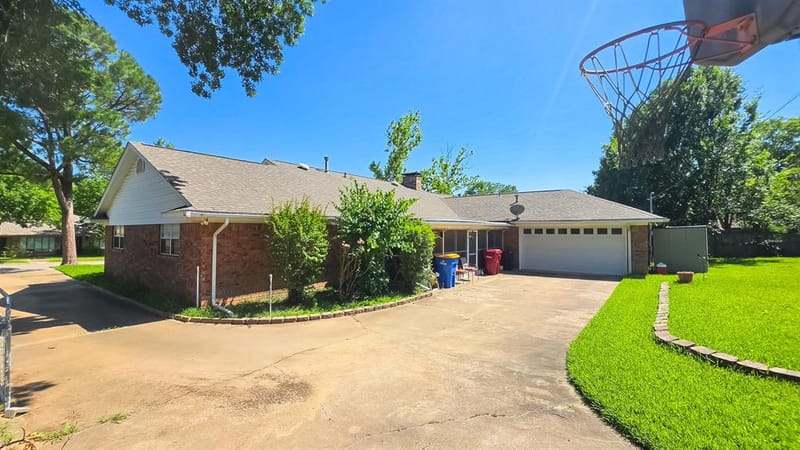 1601 Yarborough Drive, Sherman TX 75092 - Photo 34