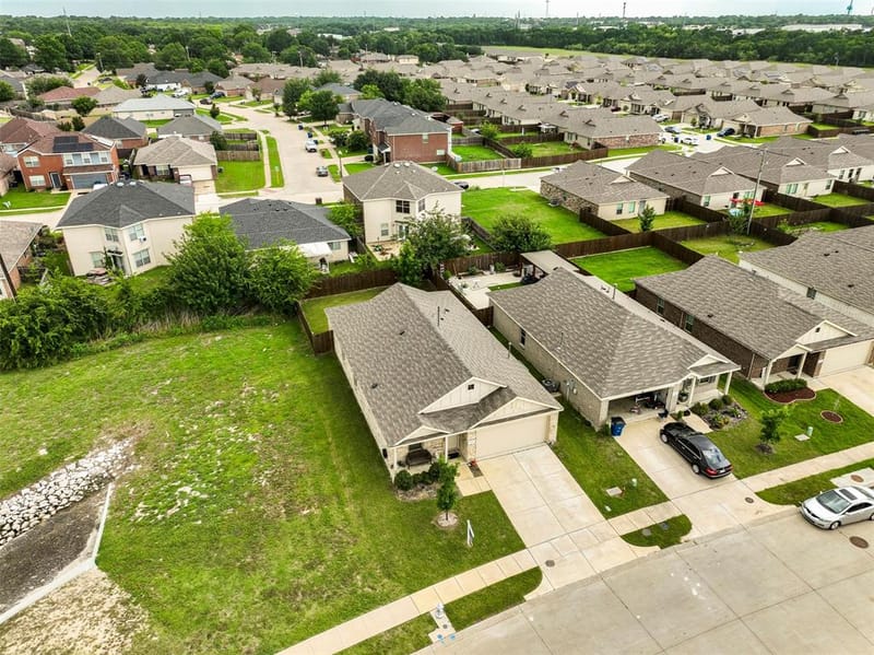 900 Odlozil Lane, Ennis TX 75119 - Photo 28