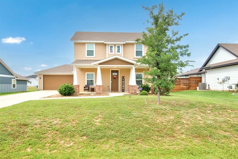 1371 Orange Blossom Court, Gainesville TX 76240 - Photo 3