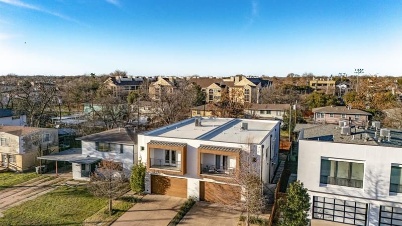 4827 Newmore Avenue, Dallas TX 75209 - Photo 34
