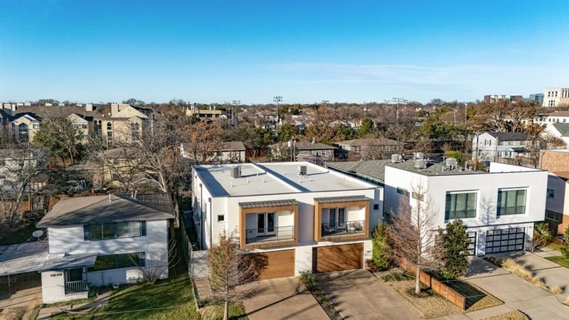 4827 Newmore Avenue, Dallas TX 75209 - Photo 35