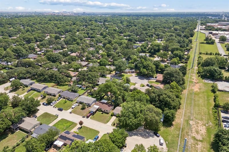 2013 Alan A Dale Road, Arlington TX 76013 - Photo 12