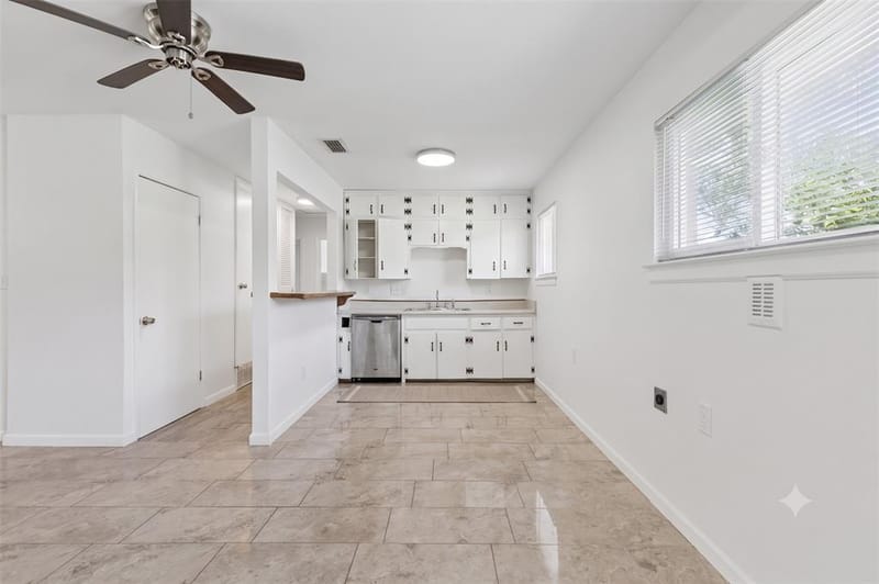 2013 Alan A Dale Road, Arlington TX 76013 - Photo 5