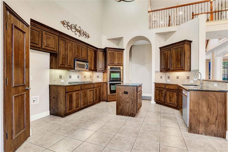 11567 Castle Brook Lane, Frisco TX 75035 - Photo 13