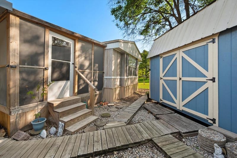2161 SW County Road 0025, Corsicana TX 75110 - Photo 15