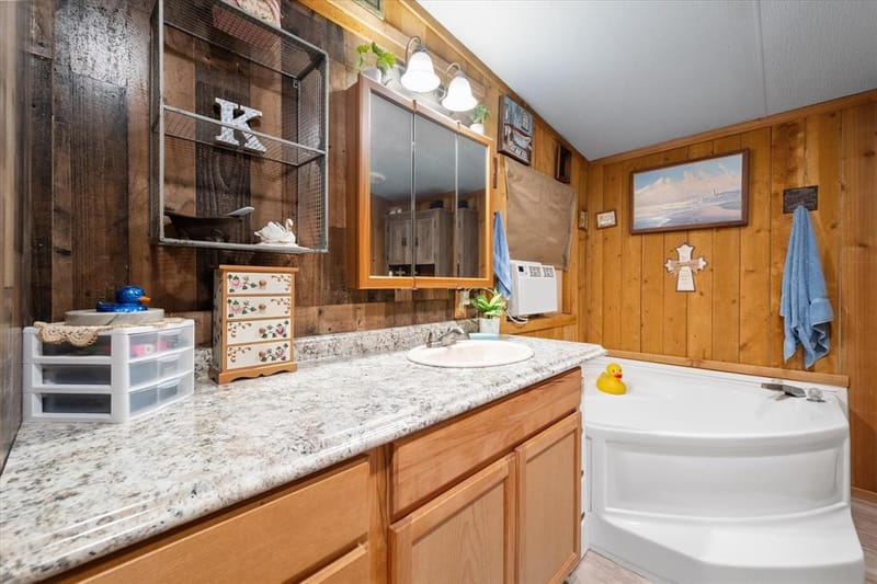 2161 SW County Road 0025, Corsicana TX 75110 - Photo 11