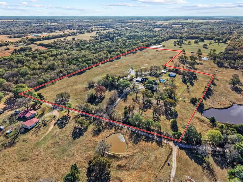 2321 COUNTY ROAD 2100, Ivanhoe TX 75447 - Photo 36