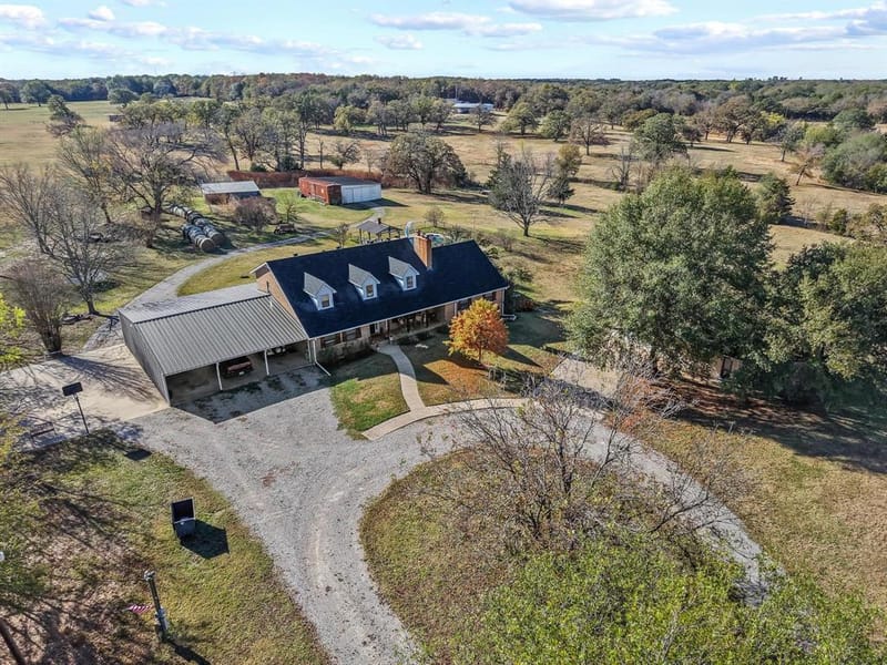 2321 COUNTY ROAD 2100, Ivanhoe TX 75447