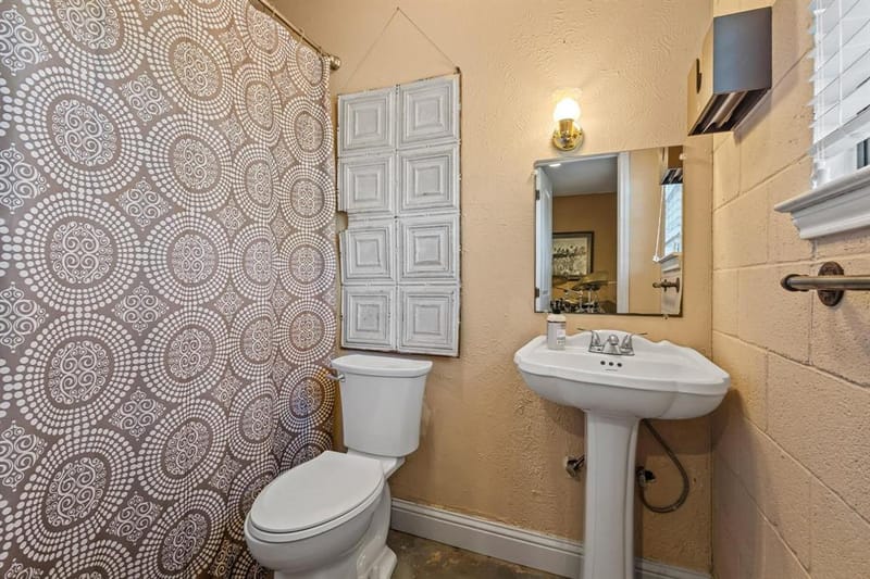 2321 COUNTY ROAD 2100, Ivanhoe TX 75447 - Photo 34