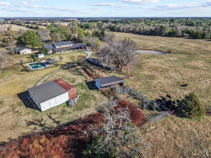 2321 COUNTY ROAD 2100, Ivanhoe TX 75447 - Photo 38