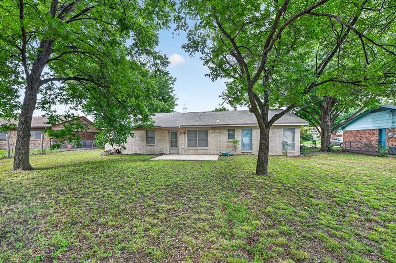 910 Kerry Street, Benbrook TX 76126 - Photo 26