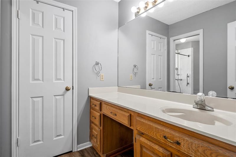 316 Evergreen Court, Hewitt TX 76643 - Photo 13