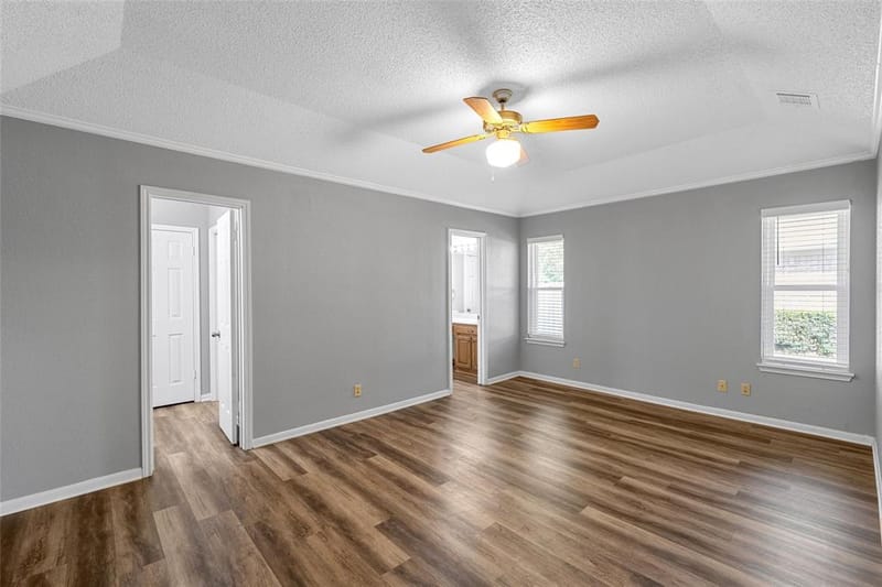 316 Evergreen Court, Hewitt TX 76643 - Photo 10