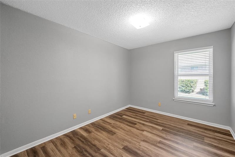 316 Evergreen Court, Hewitt TX 76643 - Photo 14