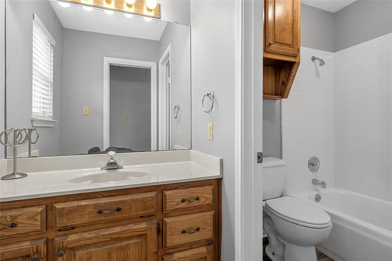 316 Evergreen Court, Hewitt TX 76643 - Photo 15