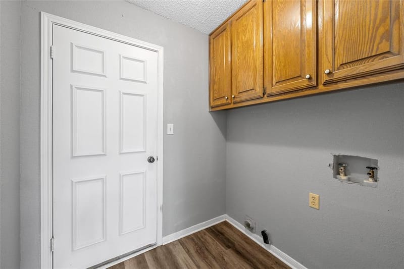316 Evergreen Court, Hewitt TX 76643 - Photo 8