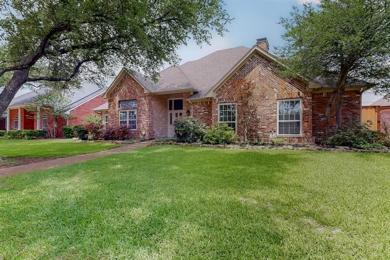 4018 Cobblers Lane, Dallas TX 75287 - Photo 9