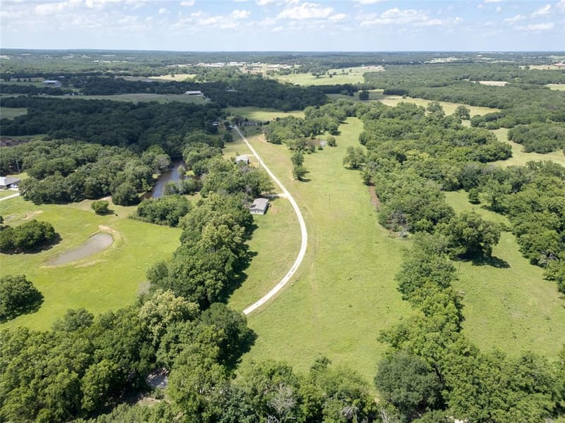 1510 Hawkins Road, Whitesboro TX 76273 - Photo 36