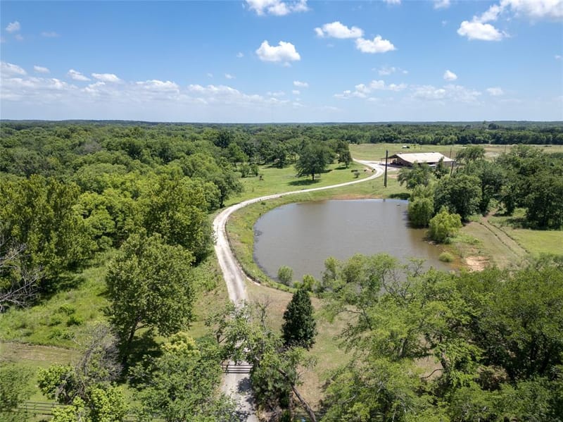 1510 Hawkins Road, Whitesboro TX 76273 - Photo 24