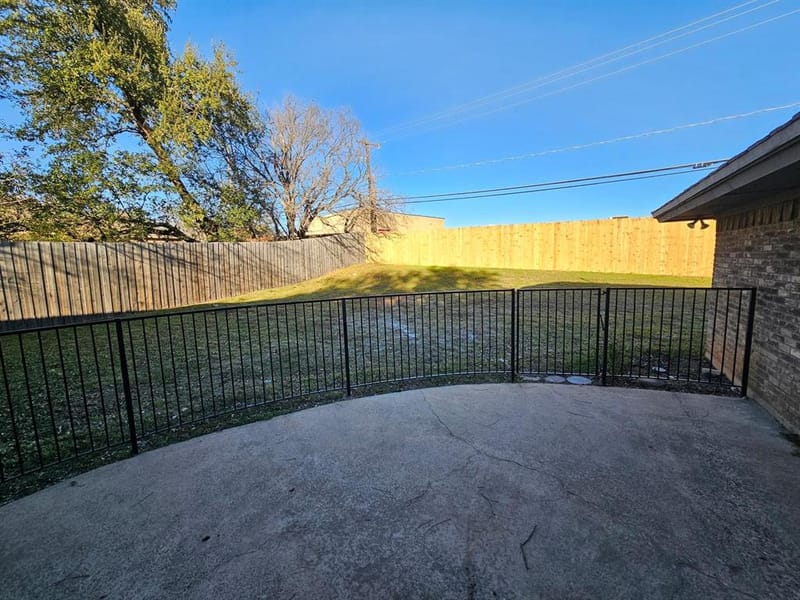 1817 Rhinevalley Drive, Arlington TX 76012 - Photo 26