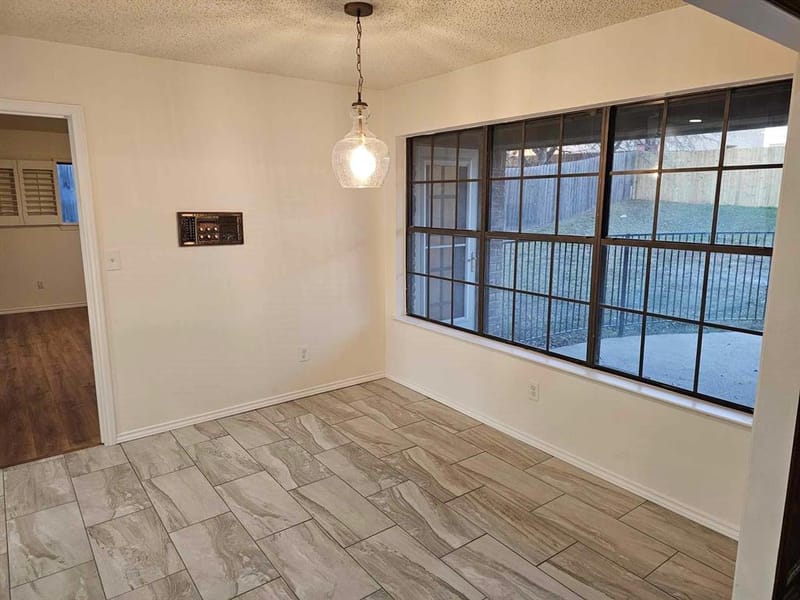 1817 Rhinevalley Drive, Arlington TX 76012 - Photo 9