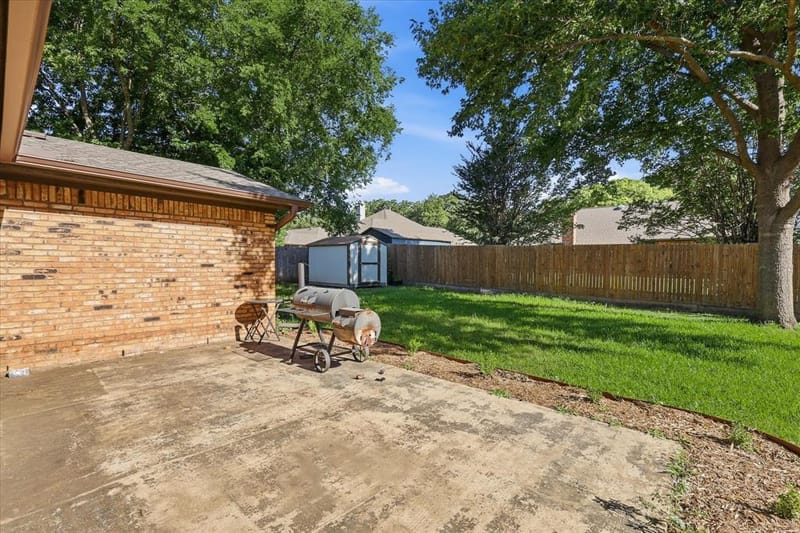 6837 Starnes Road, North Richland Hills TX 76182 - Photo 23