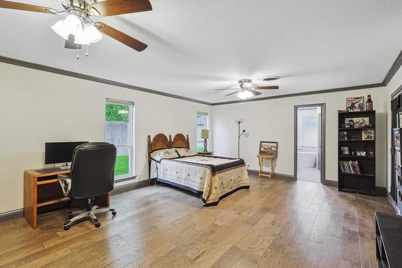 6837 Starnes Road, North Richland Hills TX 76182 - Photo 12