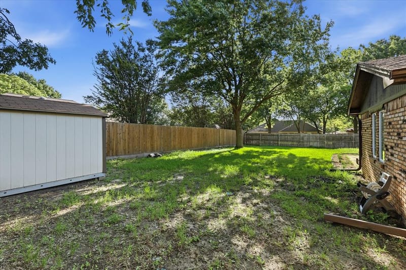 6837 Starnes Road, North Richland Hills TX 76182 - Photo 25