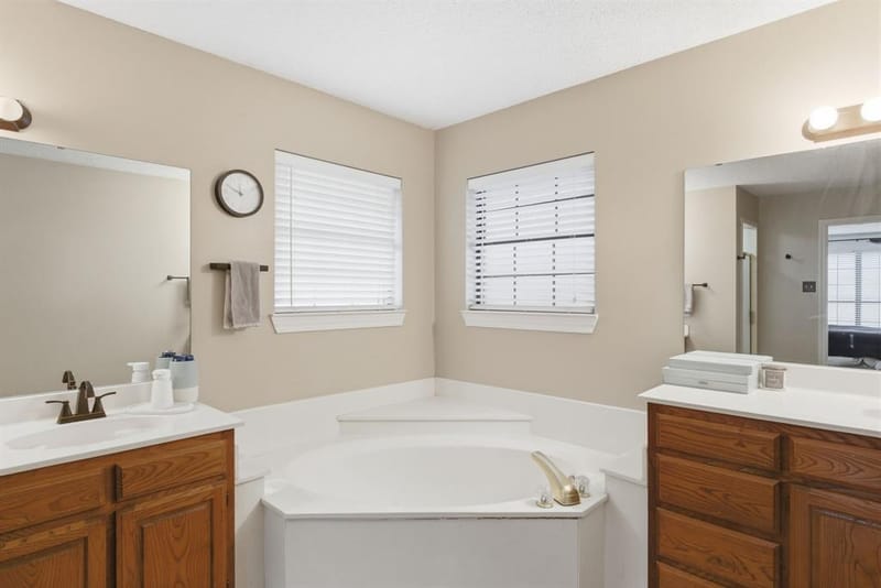 1936 Spinnaker Lane, Azle TX 76020 - Photo 29