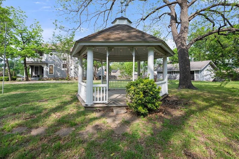 756 W 3rd Avenue, Corsicana TX 75110 - Photo 30