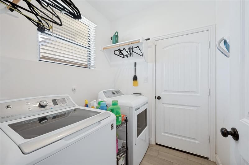 2404 Beverly Drive, Granbury TX 76048 - Photo 16