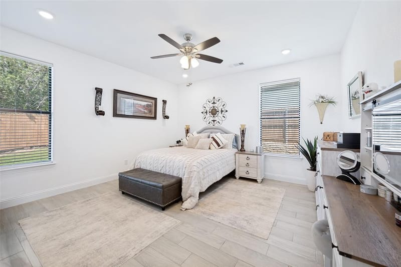 2404 Beverly Drive, Granbury TX 76048 - Photo 9