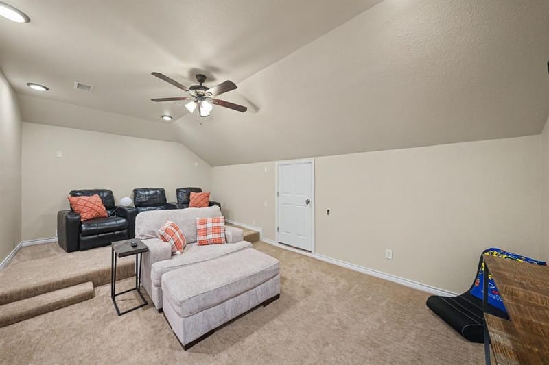 4541 Seventeen Lakes Court, Fort Worth TX 76262 - Photo 29