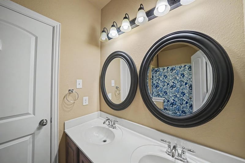 4541 Seventeen Lakes Court, Fort Worth TX 76262 - Photo 25