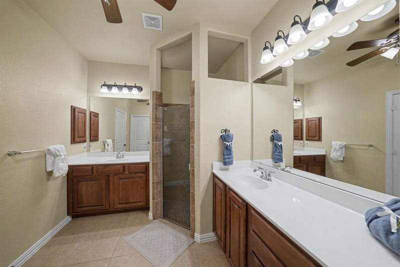 4541 Seventeen Lakes Court, Fort Worth TX 76262 - Photo 21