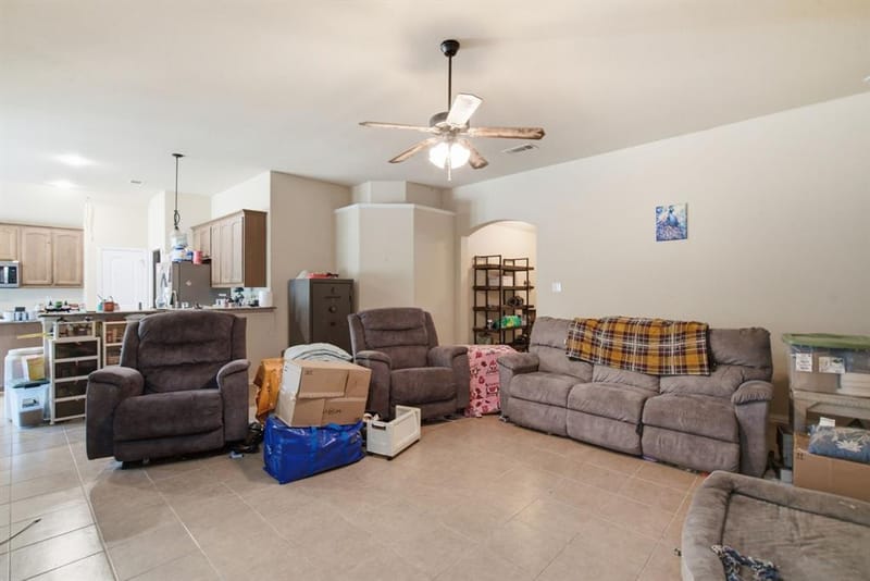 101 Hampton Lane, Springtown TX 76082 - Photo 16