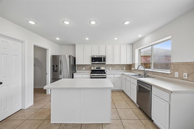 1129 Honeywell Drive, Anna TX 75409 - Photo 4