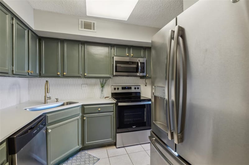 15151 Berry Trail # 706, Dallas TX 75248 - Photo 6