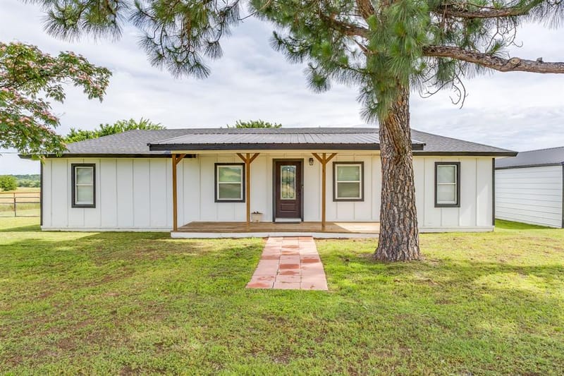 6296 Fm 1195, Mineral Wells TX 76067 - Photo 2