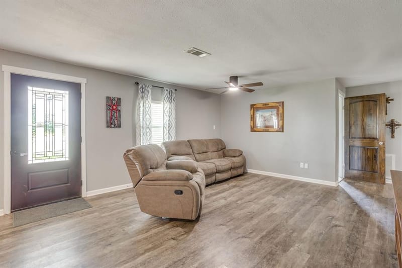 6296 Fm 1195, Mineral Wells TX 76067 - Photo 5