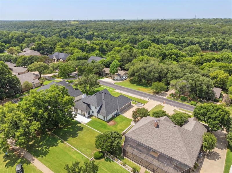 9121 Bontura Road, Granbury TX 76049 - Photo 38