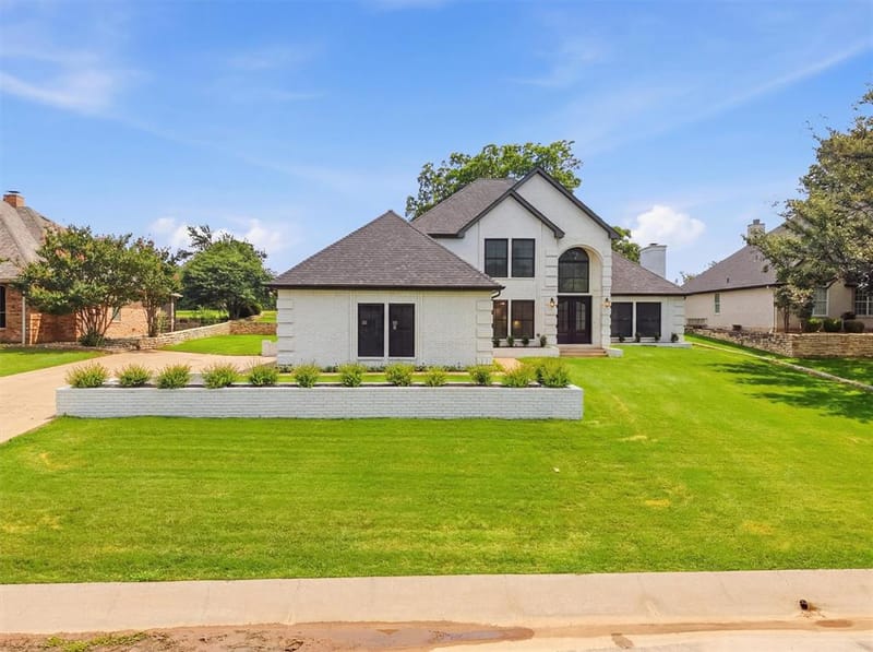 9121 Bontura Road, Granbury TX 76049 - Photo 4