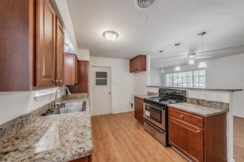 602 Buffalo Drive, Arlington TX 76013 - Photo 12