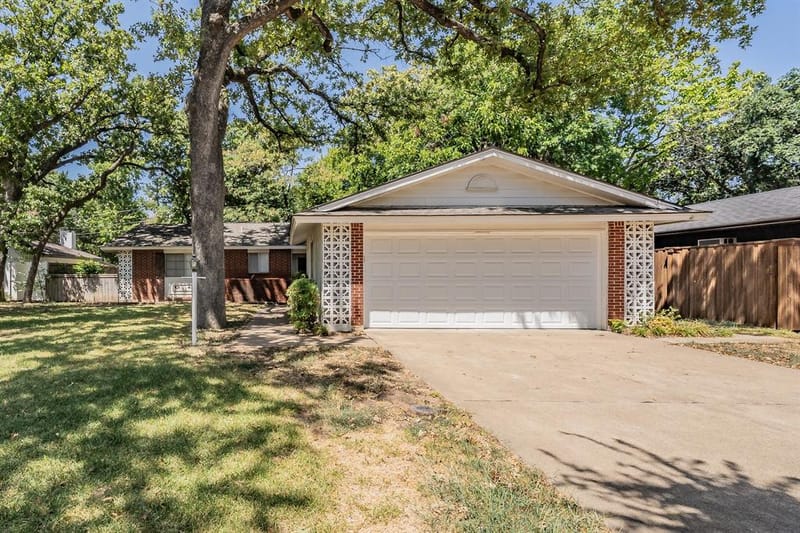 602 Buffalo Drive, Arlington TX 76013