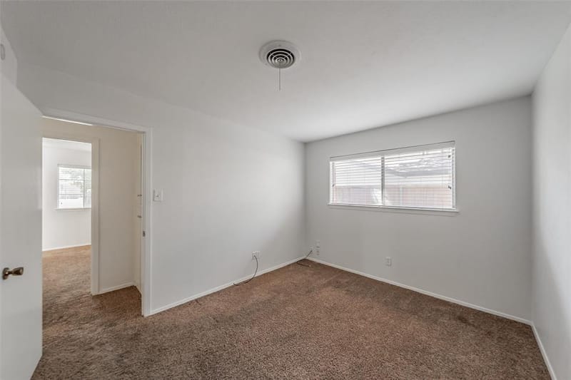 602 Buffalo Drive, Arlington TX 76013 - Photo 14